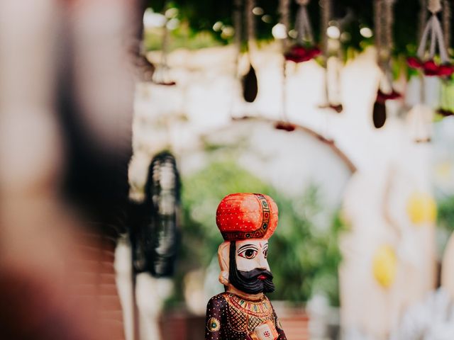 Prachi and Kishan's wedding in Mumbai, Maharashtra 11