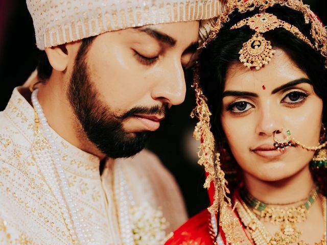 Prachi and Kishan's wedding in Mumbai, Maharashtra 17