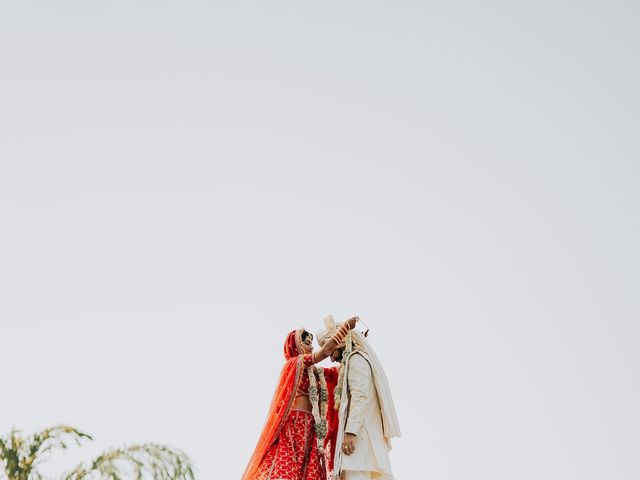 Prachi and Kishan's wedding in Mumbai, Maharashtra 36