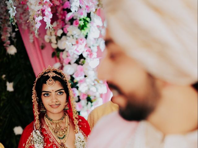 Prachi and Kishan's wedding in Mumbai, Maharashtra 42