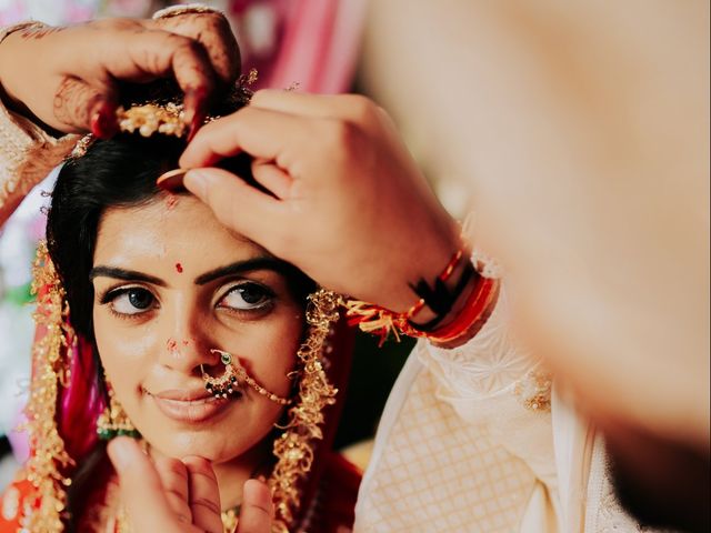 Prachi and Kishan's wedding in Mumbai, Maharashtra 45