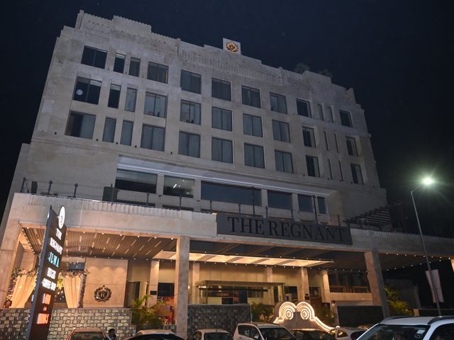 Akansha and Vaibav's wedding in Lucknow, Uttar Pradesh 2