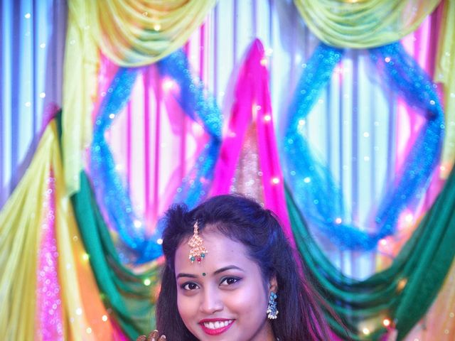 Sunali and Jayanta&apos;s wedding in Nagaon, Assam 7