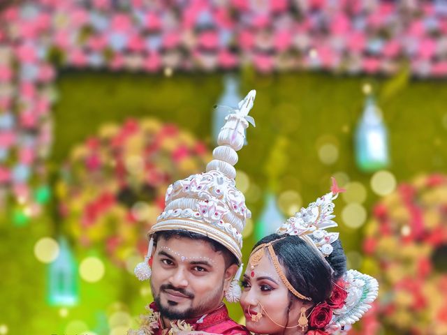 Sunali and Jayanta&apos;s wedding in Nagaon, Assam 100