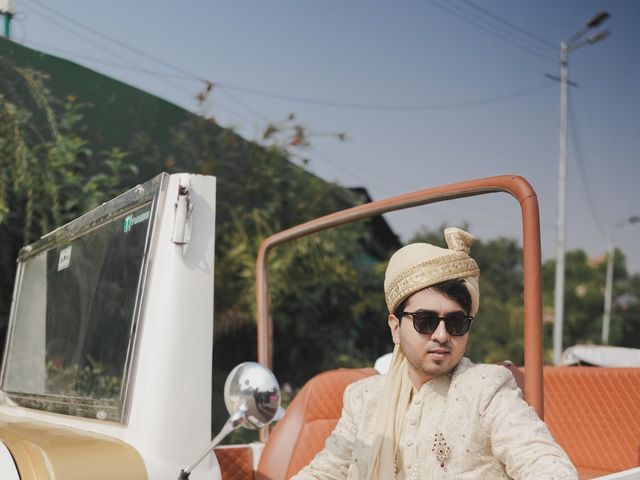 adi and aayushi's wedding in Kolkata, West Bengal 6