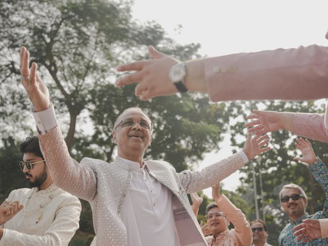 adi and aayushi's wedding in Kolkata, West Bengal 9