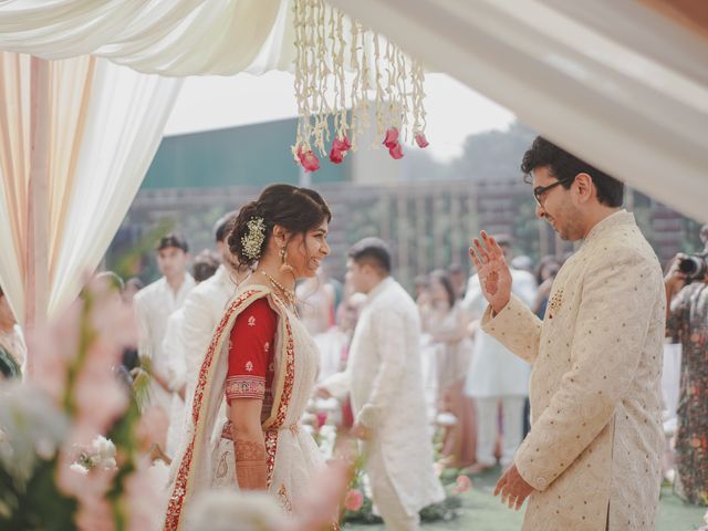 adi and aayushi's wedding in Kolkata, West Bengal 13