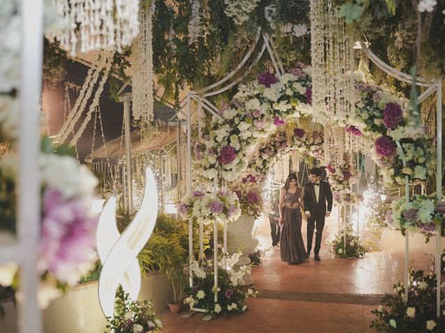 adi and aayushi's wedding in Kolkata, West Bengal 30