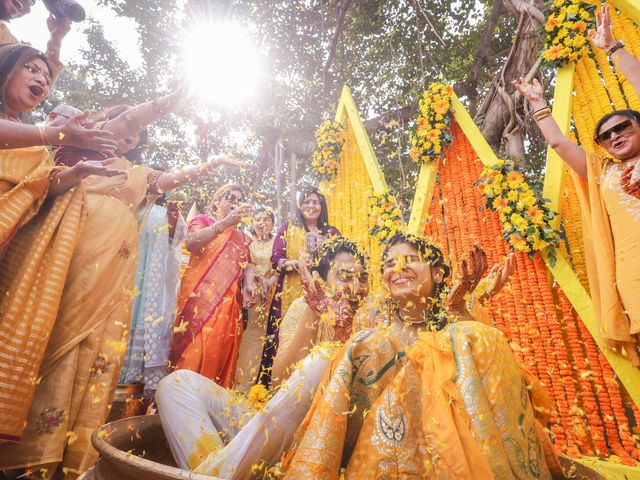 adi and aayushi's wedding in Kolkata, West Bengal 43
