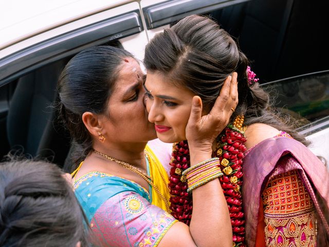 Lavanya and Shrijith&apos;s wedding in Krishnagiri, Tamil Nadu 26