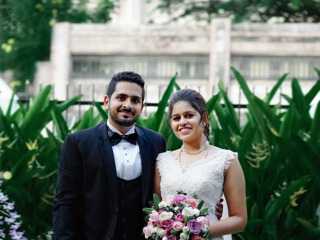 Evlin and Sambel&apos;s wedding in Ernakulam, Kerala 15
