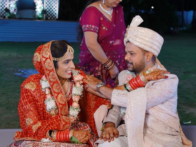 Rajesh and Nivedita's wedding in Bangalore, Karnataka 31