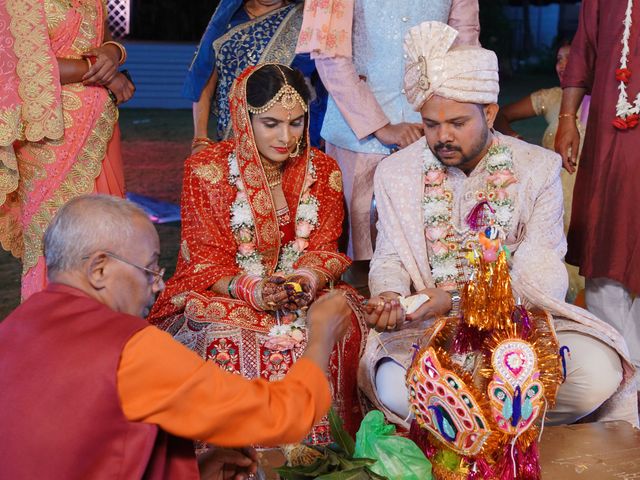 Rajesh and Nivedita's wedding in Bangalore, Karnataka 34