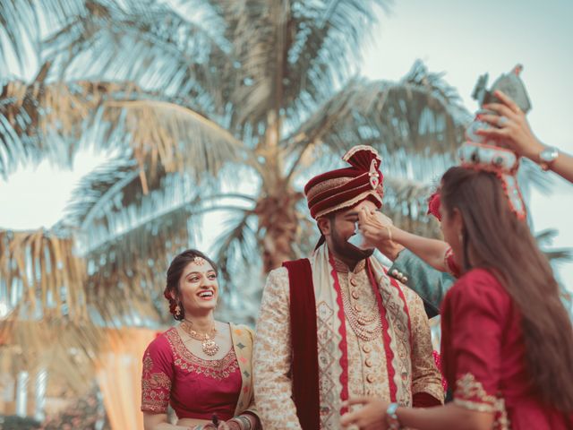 Nishtha and Nirmal&apos;s wedding in Rajkot, Gujarat 24