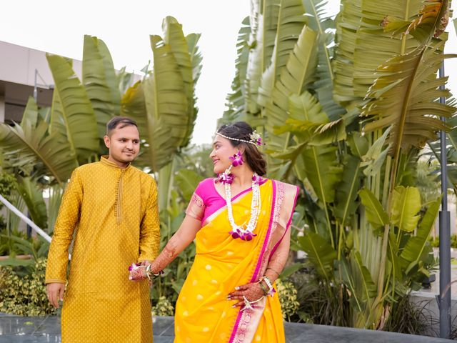 Gaurav and Diksha&apos;s wedding in Nashik, Maharashtra 18