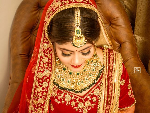 Varsha Khade and Ujjawal&apos;s wedding in Jabalpur, Madhya Pradesh 4