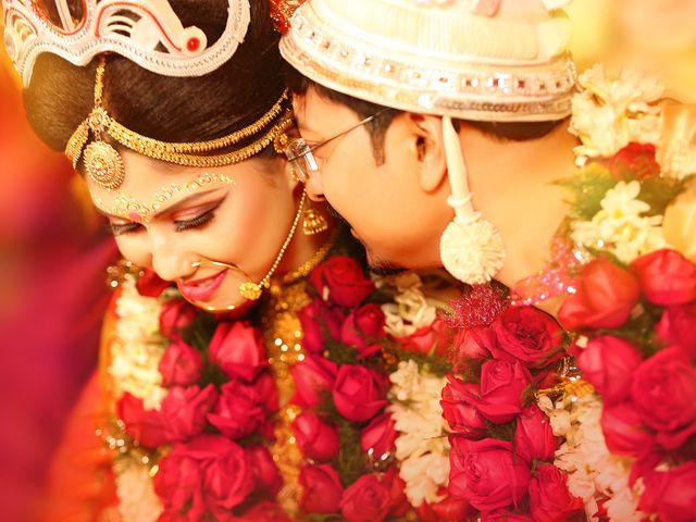Souvonik Mandal and Debarati Sarkar&apos;s wedding in Kolkata, West Bengal 13