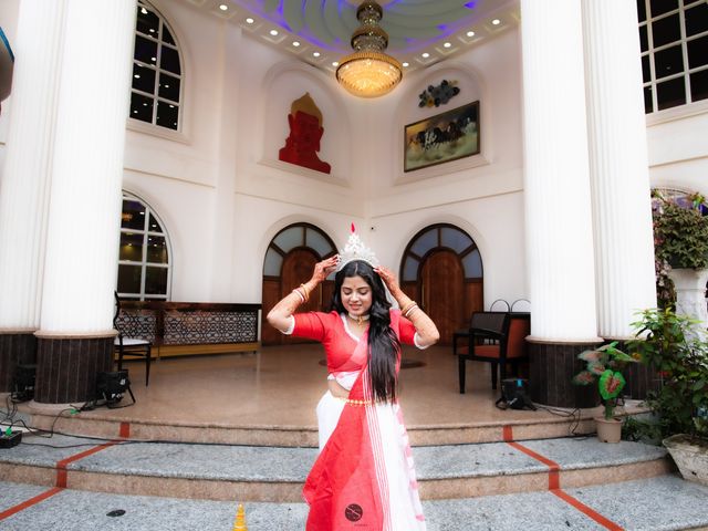 Rituraj and Ankita's wedding in North 24 Parganas, West Bengal 3