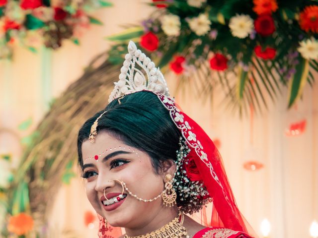Rituraj and Ankita's wedding in North 24 Parganas, West Bengal 7