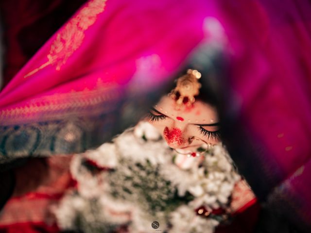 Rituraj and Ankita's wedding in North 24 Parganas, West Bengal 15