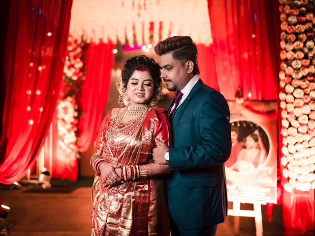 Rituraj and Ankita's wedding in North 24 Parganas, West Bengal 21