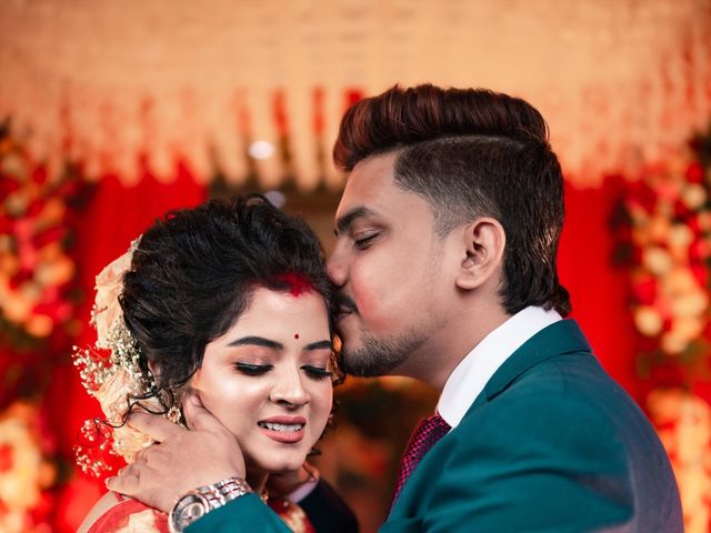 Rituraj and Ankita's wedding in North 24 Parganas, West Bengal 26