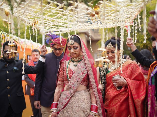 Abhra and Aditya&apos;s wedding in Amritsar, Punjab 34