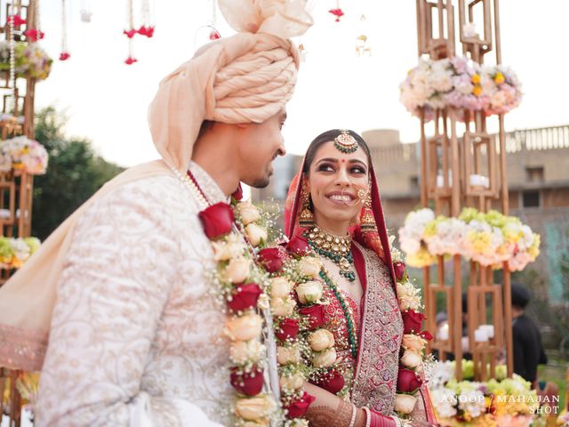 Abhra and Aditya&apos;s wedding in Amritsar, Punjab 40