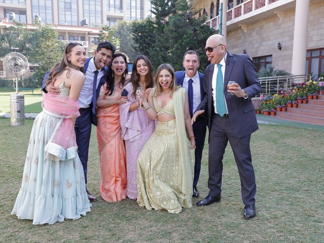 Salonee and Thom's wedding in Faridabad, Delhi NCR 11