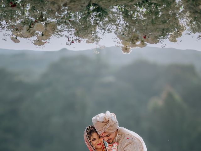 Aashna and Lalit's wedding in Satara, Maharashtra 15