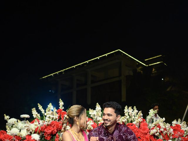 Aashna and Lalit's wedding in Satara, Maharashtra 102