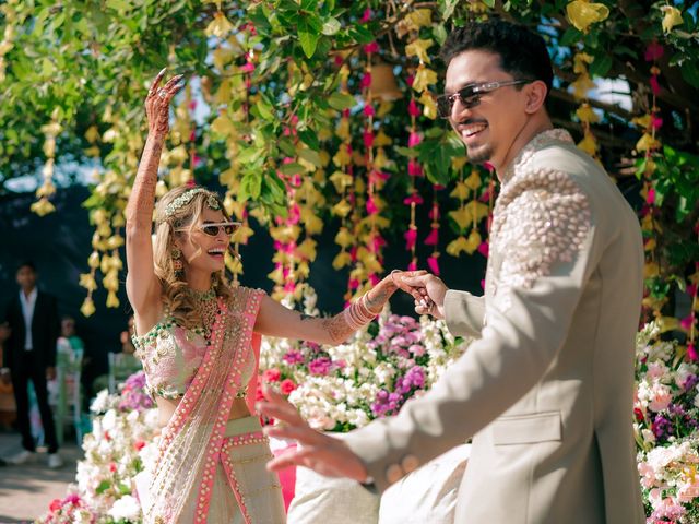 Aashna and Lalit's wedding in Satara, Maharashtra 256