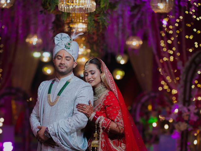 Shauryash and Meenakshi's wedding in Dehradun, Uttarakhand 17