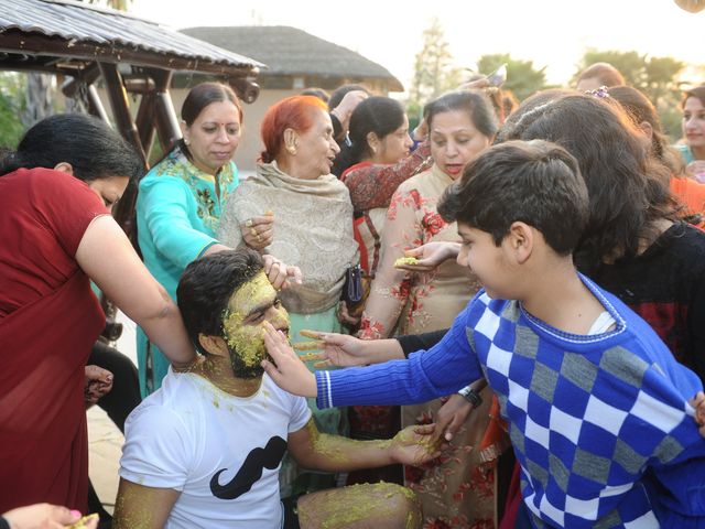 Chetan and Rakhi&apos;s wedding in Nainital, Uttarakhand 27