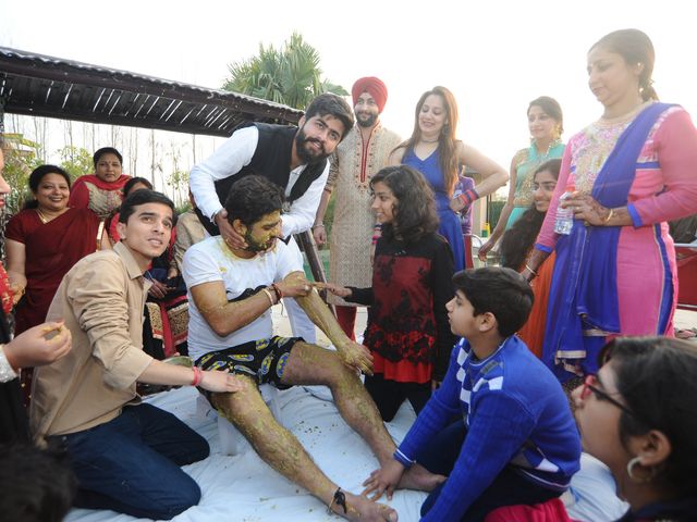 Chetan and Rakhi&apos;s wedding in Nainital, Uttarakhand 31