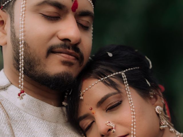 Sayali and Divyank's wedding in Pune, Maharashtra 31