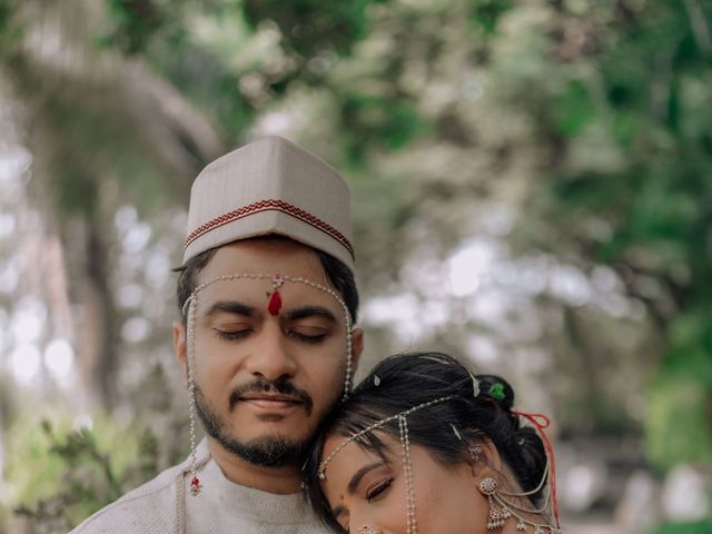 Sayali and Divyank's wedding in Pune, Maharashtra 125