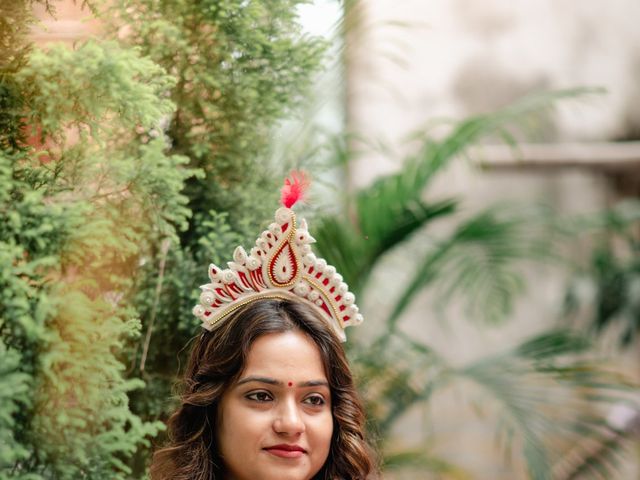 Ipsita and Anik's wedding in North 24 Parganas, West Bengal 4