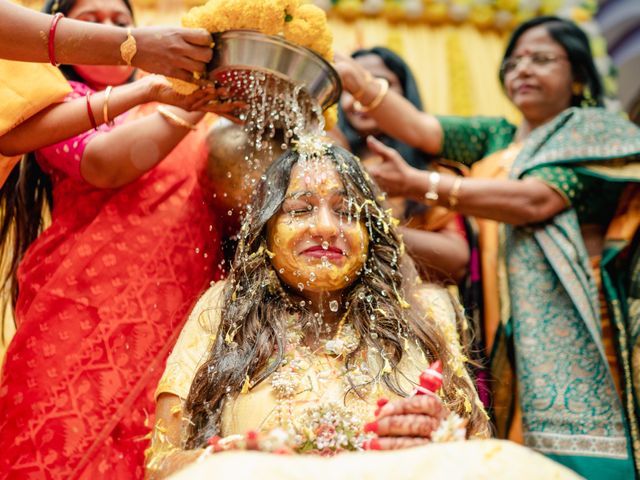 Ipsita and Anik's wedding in North 24 Parganas, West Bengal 14
