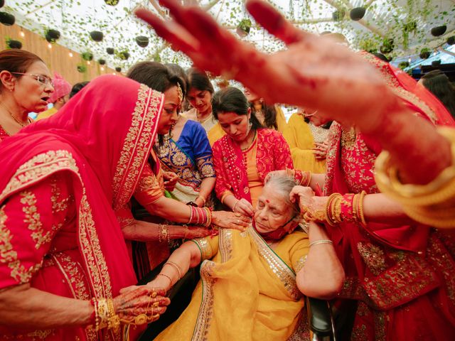 Prachi and Sneh&apos;s wedding in Bangalore, Karnataka 4