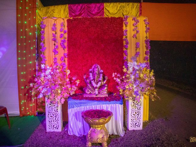 Shreya and Arnab&apos;s wedding in Maldah, West Bengal 23