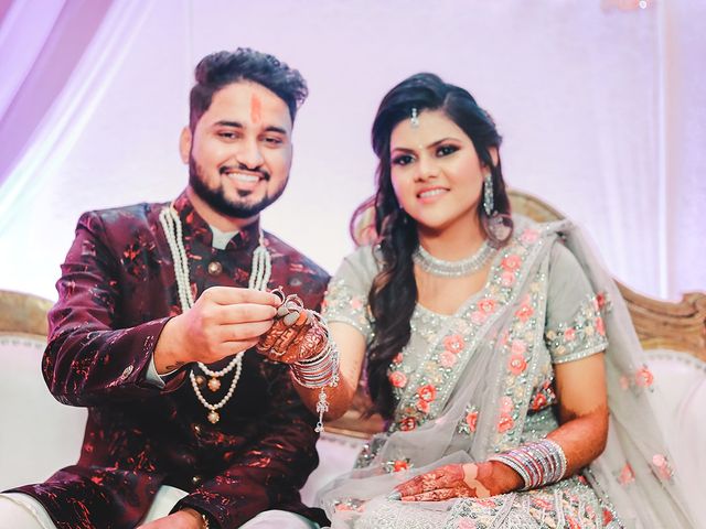 Roli and Aditya&apos;s wedding in Ghaziabad, Delhi NCR 25