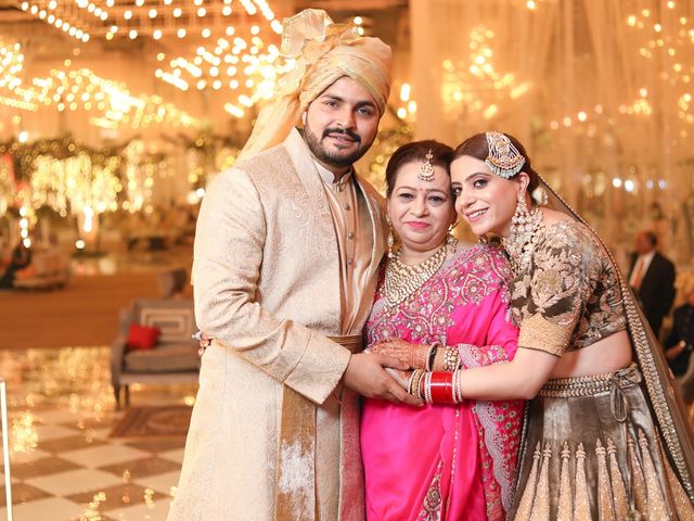 Priyanka and Anish&apos;s wedding in Gurgaon, Delhi NCR 97