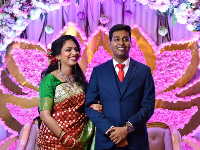 Devyani and Avishek&apos;s wedding in Kolkata, West Bengal 18