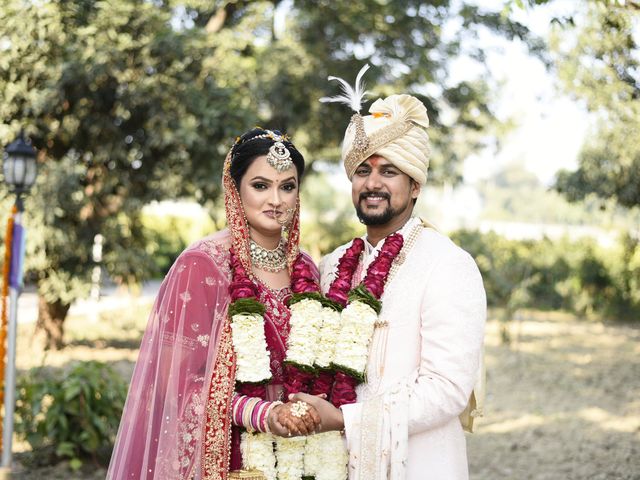 Mandavi and Shashank&apos;s wedding in Lucknow, Uttar Pradesh 25