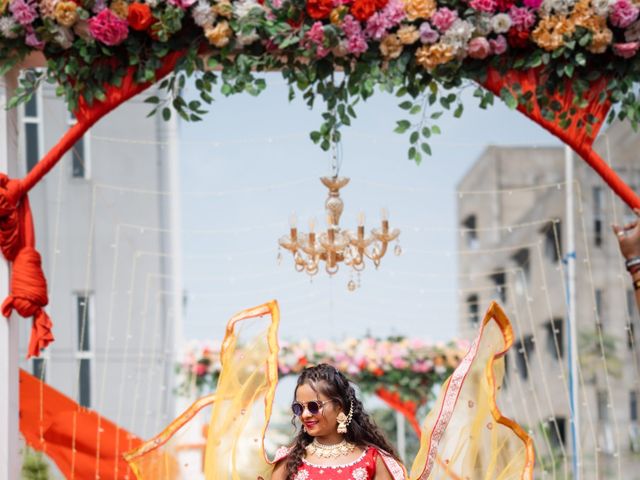 Jyoti and Kunal's wedding in Kolkata, West Bengal 8