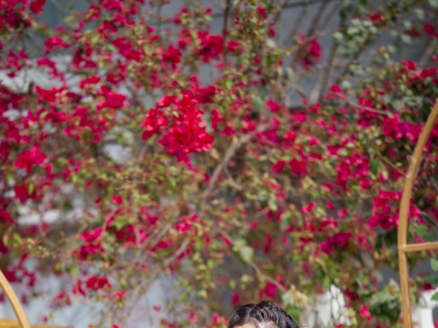Jyoti and Kunal's wedding in Kolkata, West Bengal 9