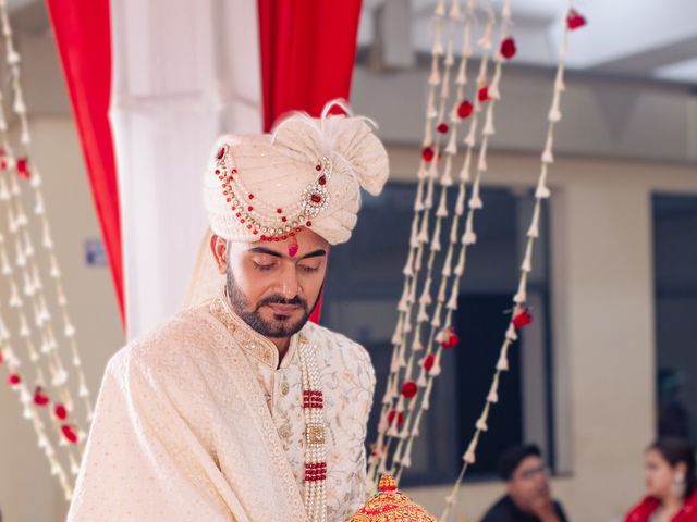 Jyoti and Kunal's wedding in Kolkata, West Bengal 37