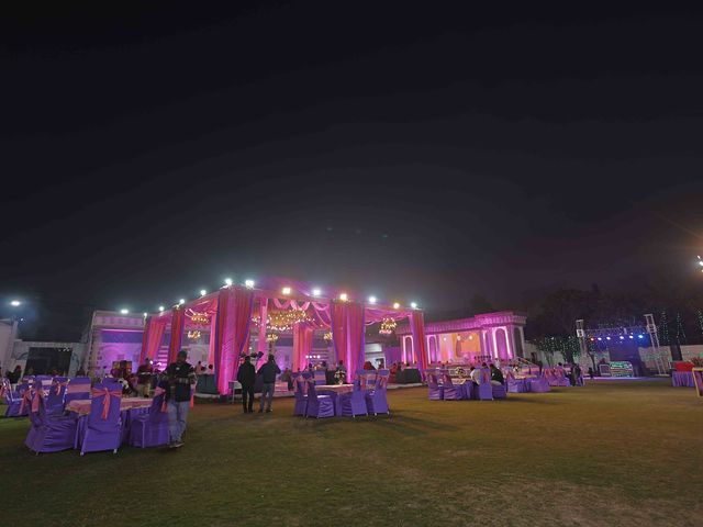 Sonia and Nitin's wedding in Faridabad, Delhi NCR 9