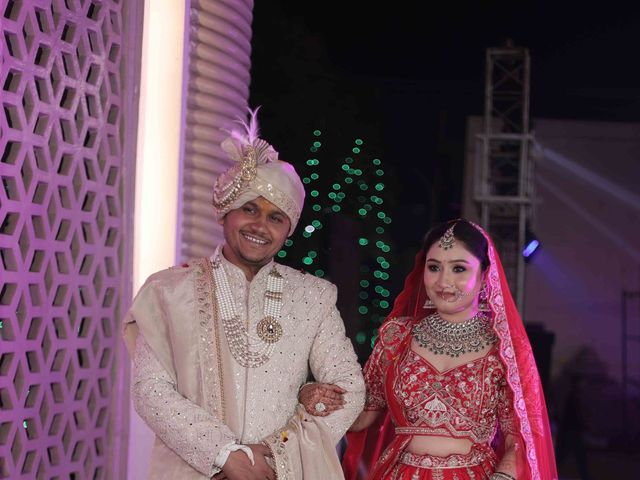 Sonia and Nitin's wedding in Faridabad, Delhi NCR 18